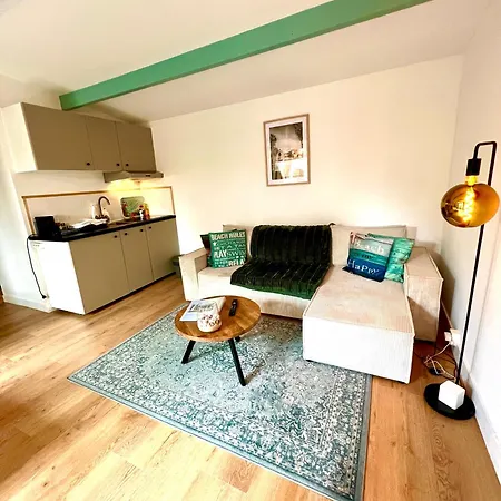 Holiday home Cozy With Jacuzzi & Private Garden Near Amsterdam *