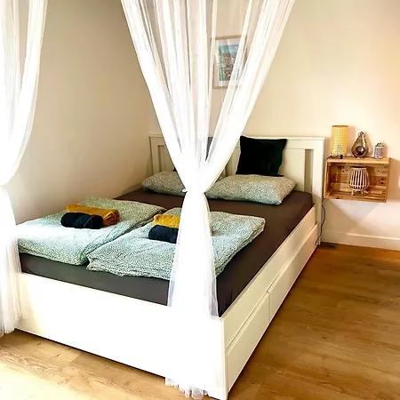 Holiday home Cozy With Jacuzzi & Private Garden Near Amsterdam *