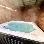Holiday home Cozy Comfortable House With Jacuzzi & Private Garden Near Amsterdam *
