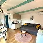 Cozy Comfortable House With Jacuzzi & Private Garden Near Amsterdam Holiday home