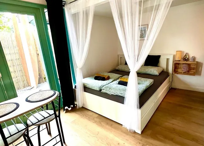 Cozy Comfortable House With Jacuzzi & Private Garden Near Amsterdam *