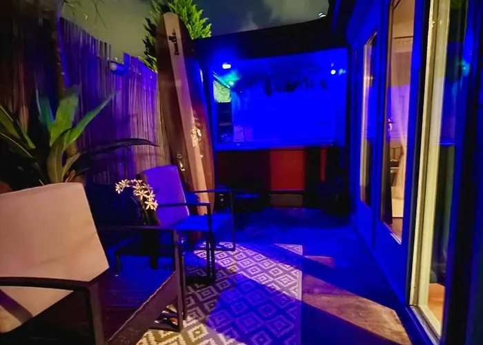 펜션 Cozy Comfortable House With Jacuzzi & Private Garden Near Amsterdam