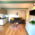 Cozy Comfortable House With Jacuzzi & Private Garden Near Amsterdam Vijfhuizen