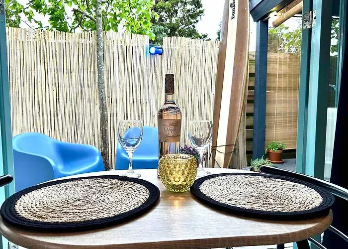 Caribbean Style House With Jacuzzi&private Garden Near Amsterdam Vakantiehuis