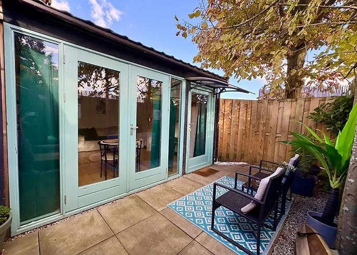 Caribbean Style House With Jacuzzi&private Garden Near Amsterdam * Vijfhuizen